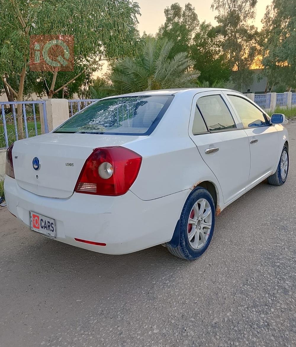 Geely MK